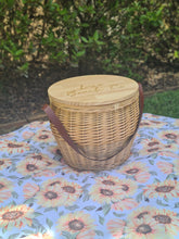 Load image into Gallery viewer, Byron Picnic Basket
